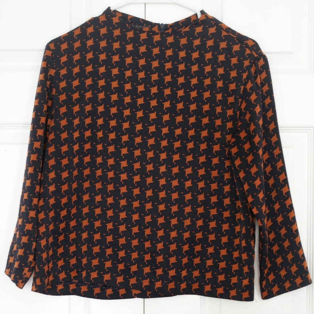 Houndstooth print blouse
